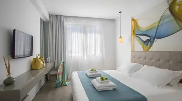 Anemi Hotel & Suites