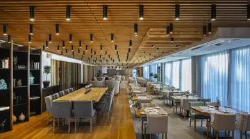 Anemi Hotel & Suites