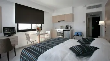 ANEMI HOTEL & SUITES