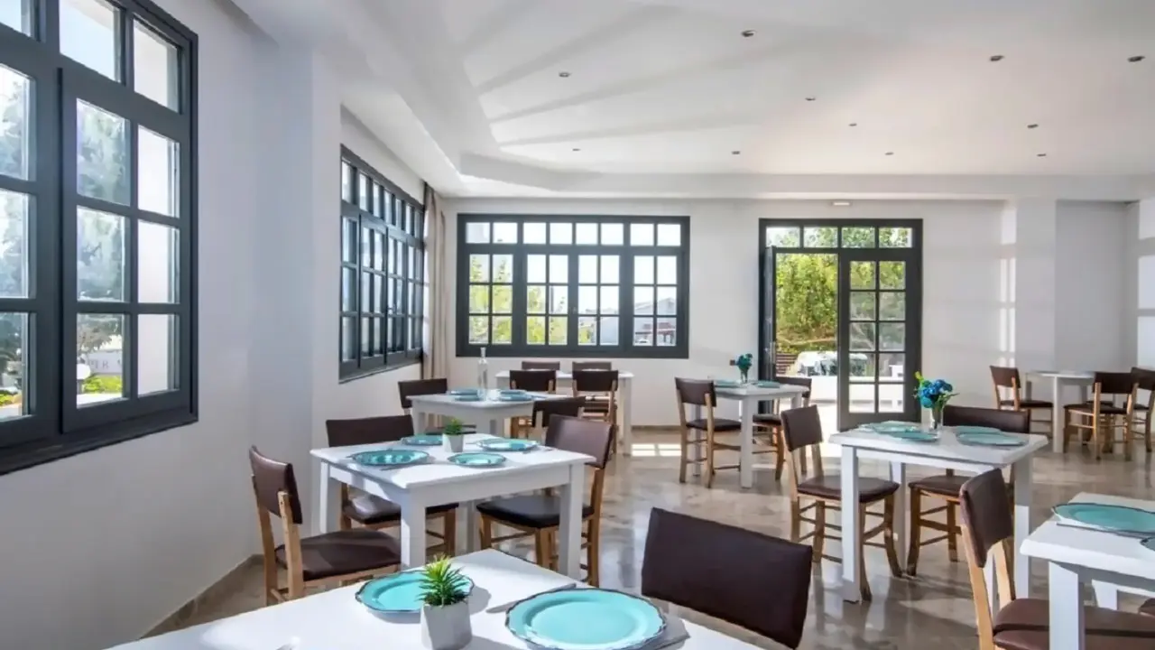 Anemos Inn Hotel