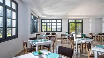 Anemos Inn Hotel