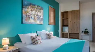 Anemos Inn