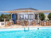 Anemos Inn