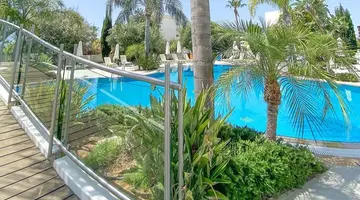 Anesis Hotel