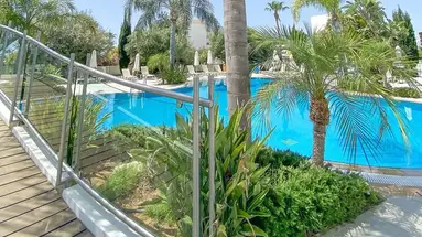 Anesis Hotel