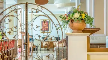 Anesis Hotel