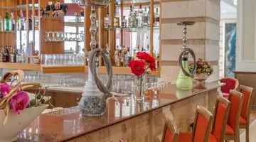 Anesis Hotel
