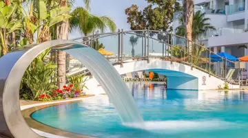 Anesis Hotel