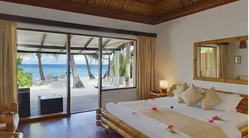 Angaga Island Resort & Spa