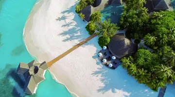 Angaga Island Resort & Spa