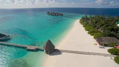 Angaga Island Resort & Spa