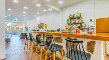 ANGELA HOTEL & APARTMENTS