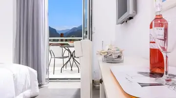 Angela Studios and Apartments
