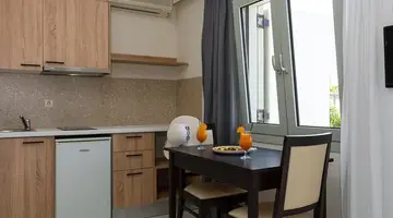 Angela Studios and Apartments