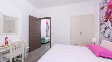 Angela Studios and Apartments