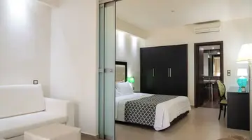 Angela Suites Boutique Hotel