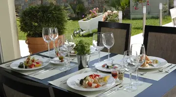 Angela Suites Boutique Hotel