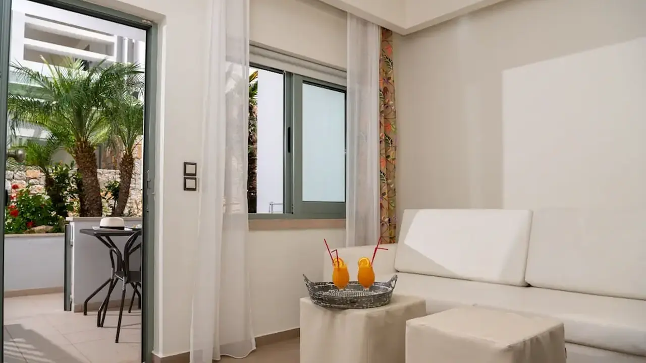 Angela Suites Boutique Hotel