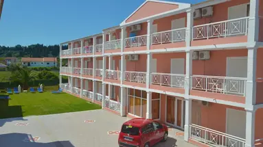 Angelina Aparthotel