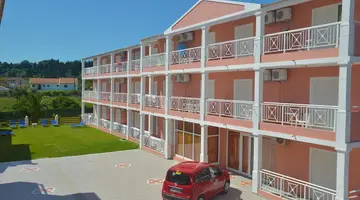 Angelina Aparthotel