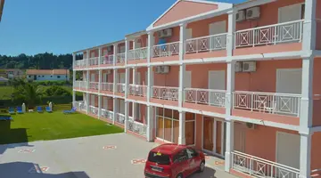 Angelina Aparthotel