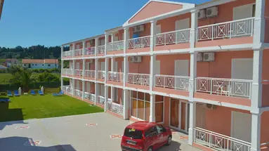 Angelina Aparthotel