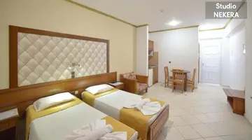Angelina Hotel