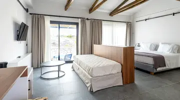 Angels Hotel (Adults Only)