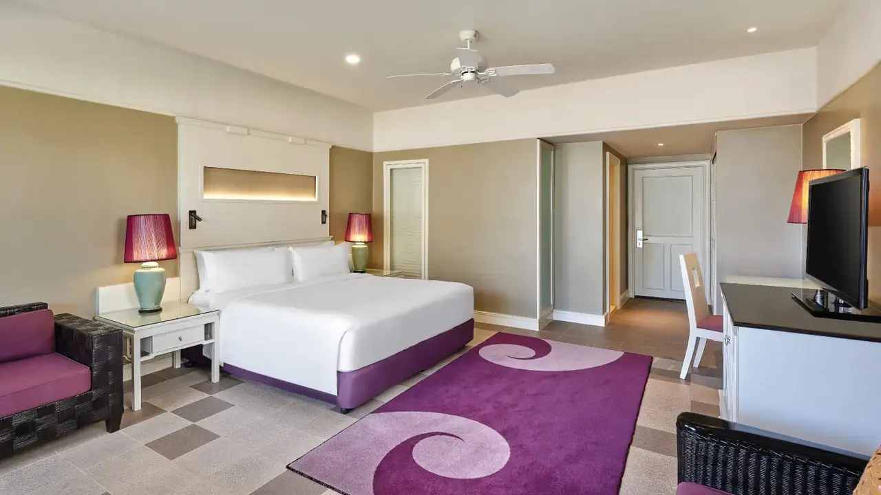 ANGSANA LAGUNA PHUKET