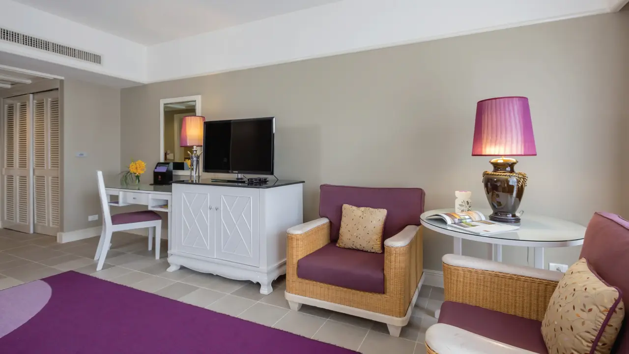 ANGSANA LAGUNA PHUKET