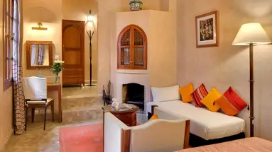 Angsana Riad lydines