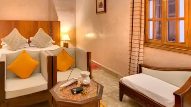 Angsana Riad lydines