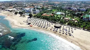 Anissa Beach & Village