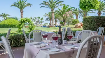 ANISSA BEACH & VILLAGE