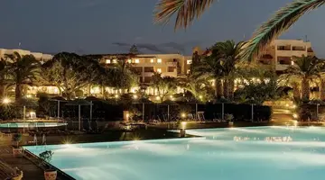 Anissa Beach & Village