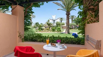 ANISSA BEACH & VILLAGE