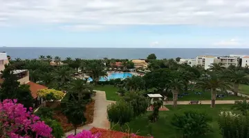 Anissa Beach & Village