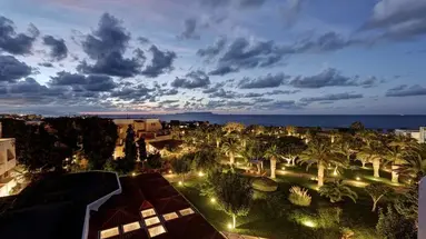 Anissa Beach & Village