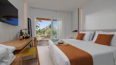 Anissa Beach & Village