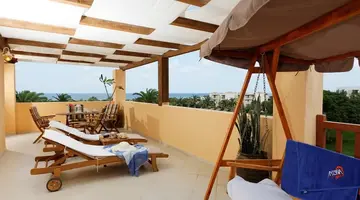 Anissa Beach & Village