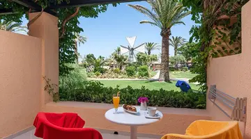 ANISSA BEACH & VILLAGE