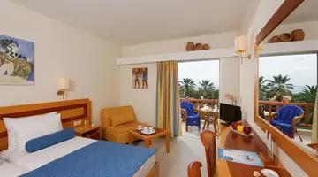 Anissa Beach