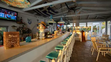ANISSA OASIS BEACH