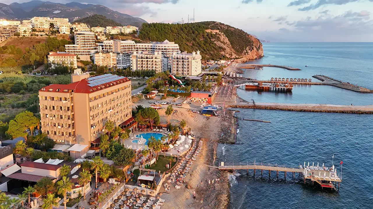 Anitas Beach Hotel