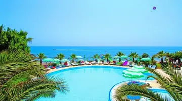 Anitas Beach Hotel