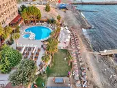 Anitas Beach Hotel