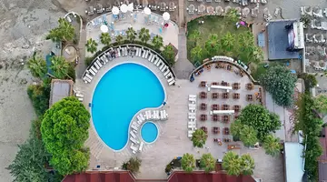 Anitas Beach Hotel