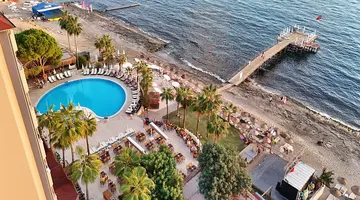 Anitas Beach Hotel