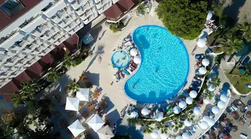 Anitas Beach Hotel