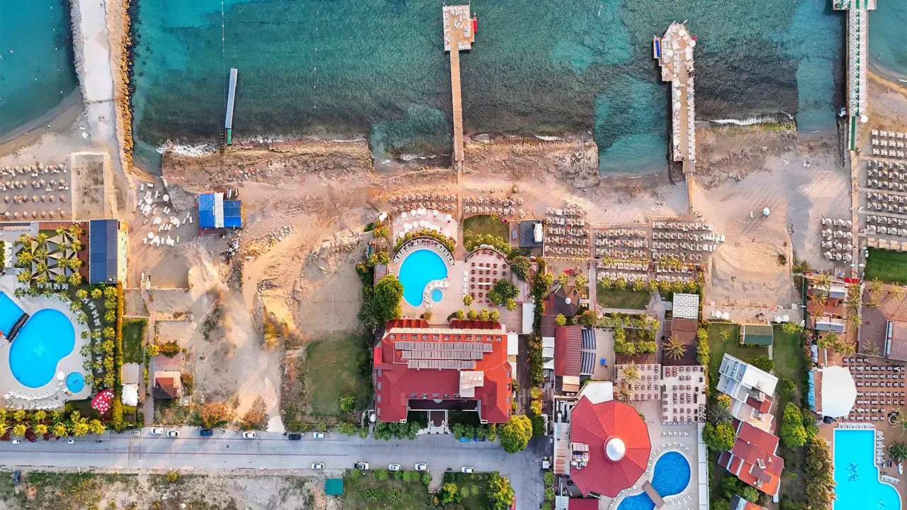 Anitas Beach Hotel